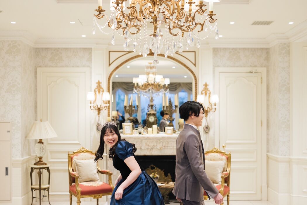 画像4424：ネイビー＆ブラックのプリンセスドレス