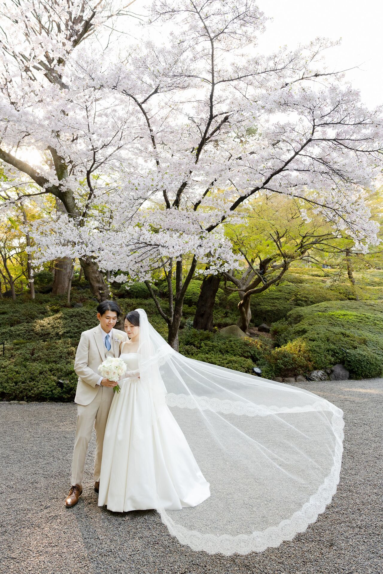 画像5455：【Bride】ストラップのプリンセスドレス